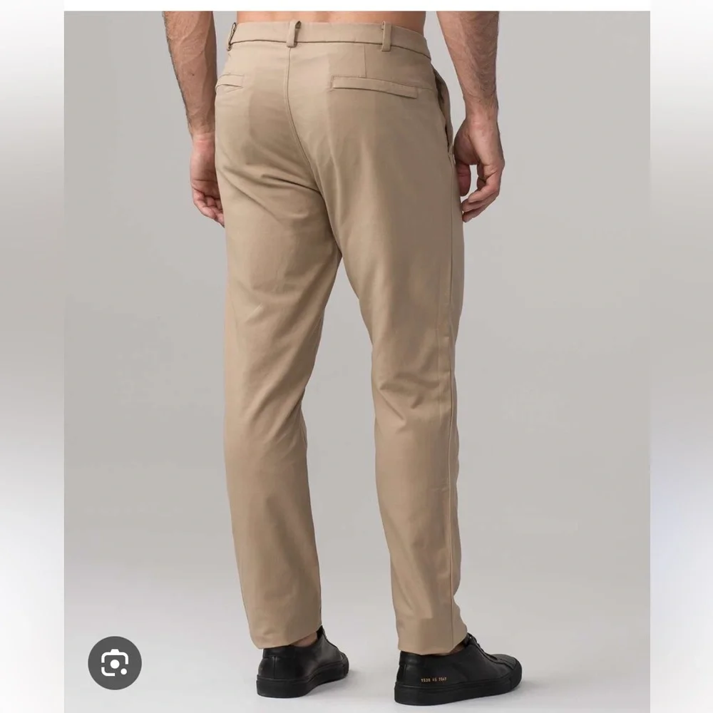 lululemon athletica Men's Commission Pants size 34 khaki